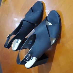 Paul Green Black Crisscross Band Buckle Peep Toe Heel Sandals Size 8